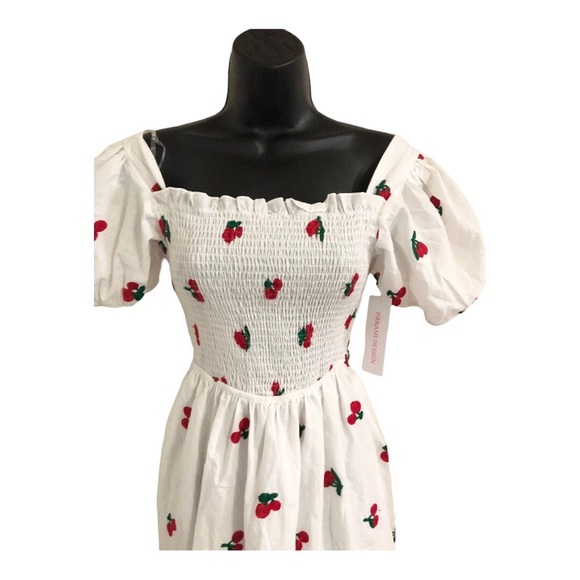 White cherry print puff‎ sleeve doen look smocked cottage dress size medium new - Picture 3 of 15